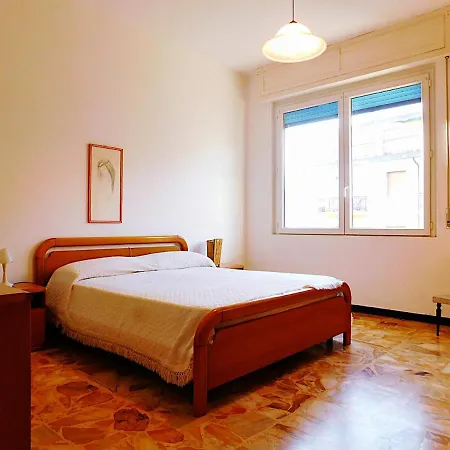 Balcone Con Vista Mare شقة