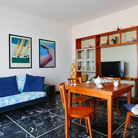 Balcone Con Vista Mare Apartmán
